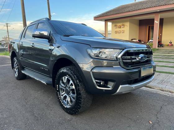 FORD RANGER 3.2 LIMITED 4X4 CD 20V DIESEL 4P AUTOMÁTICO FORD RANGER 3.2 LIMITED 4X4 CD 20V DIESEL 4P AUTOMÁTICO